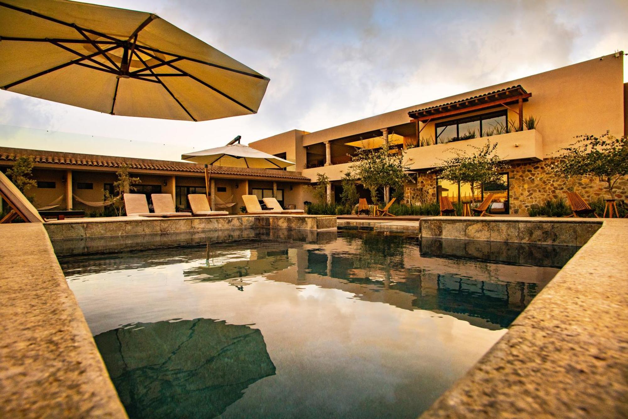 Hotel Flores De Sal-バジェ・デ・グアダルーペ エクステリア 写真